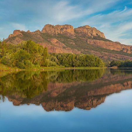 Le Chene Et L'Eau Bed & Breakfast Roquebrune-sur Argens Bagian luar foto