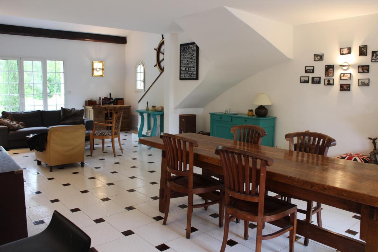 Le Chene Et L'Eau Bed & Breakfast Roquebrune-sur Argens Bagian luar foto