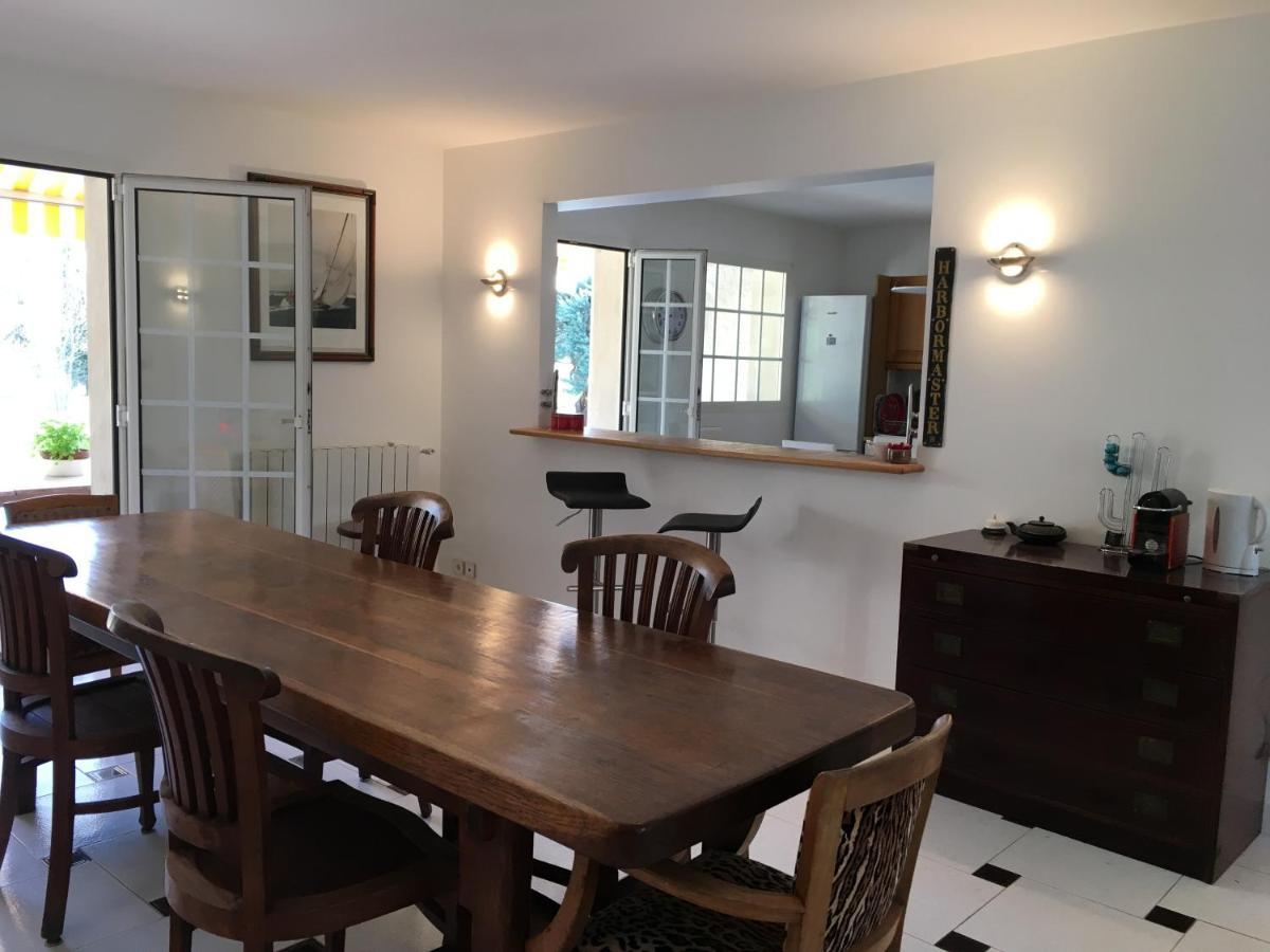 Le Chene Et L'Eau Bed & Breakfast Roquebrune-sur Argens Bagian luar foto