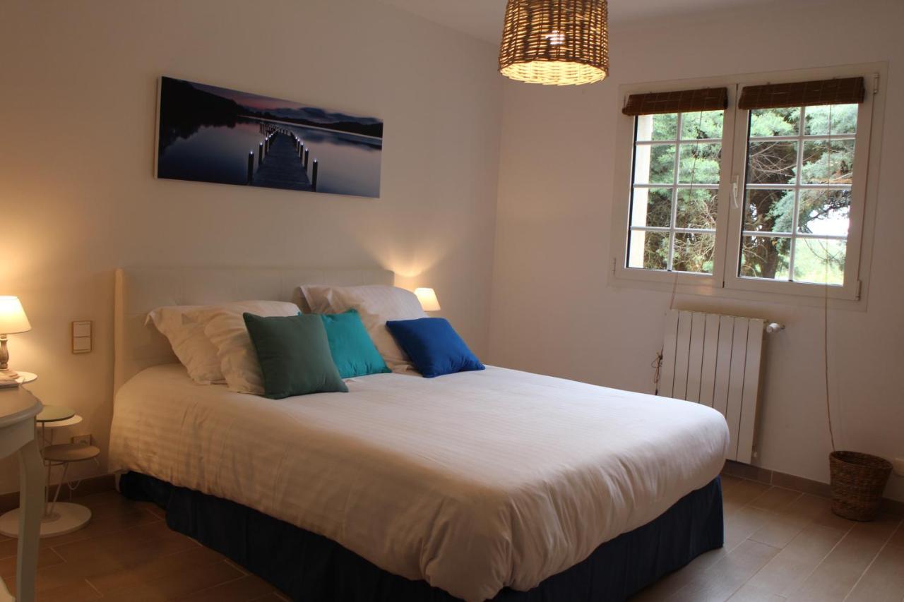 Le Chene Et L'Eau Bed & Breakfast Roquebrune-sur Argens Bagian luar foto