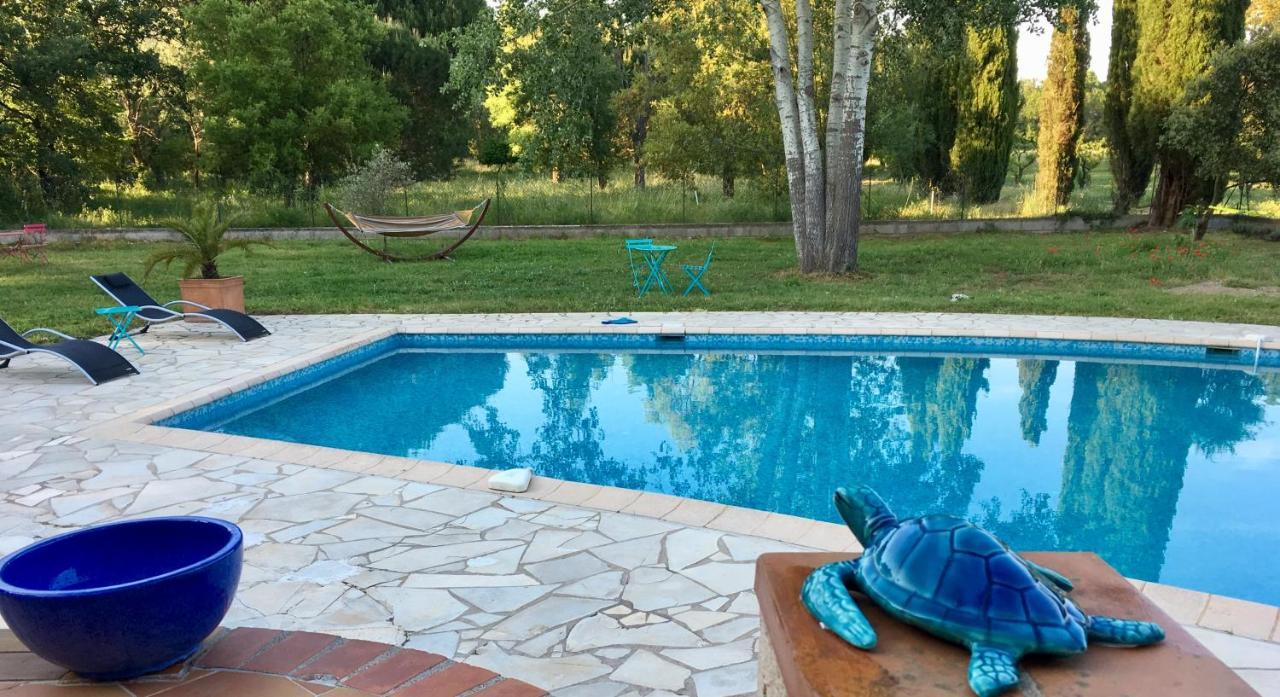 Le Chene Et L'Eau Bed & Breakfast Roquebrune-sur Argens Bagian luar foto